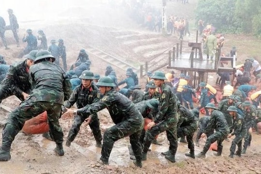 Tổng đài số 112 tiếp nhận 24/7 các thông tin về sự cố, thiên tai, thảm họa