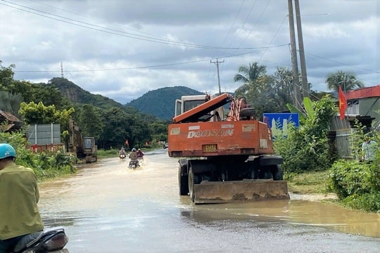 Lâm Đồng thiệt hại nặng vì mưa lớn, lốc xoáy và sạt lở