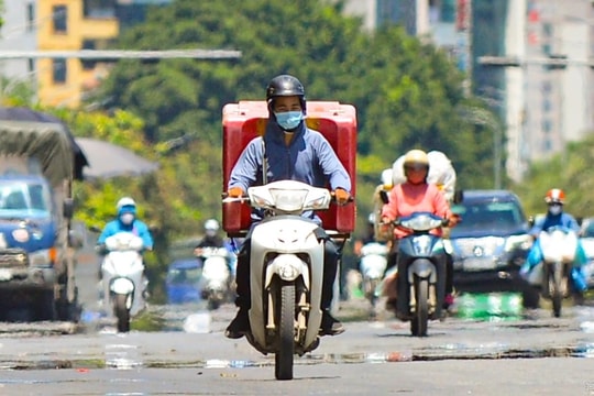 Miền Bắc bước vào đợt nắng nóng, nhiều nơi trên 36 độ C