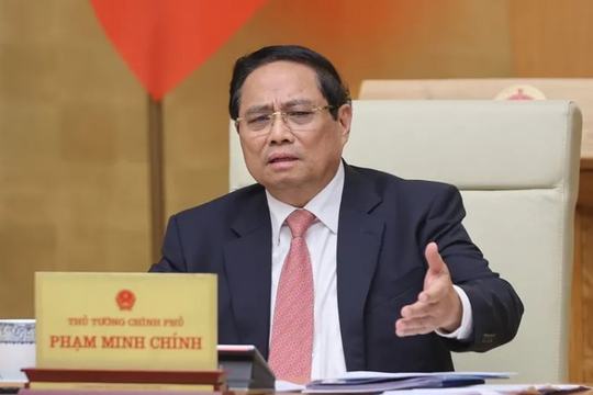Thủ tướng: Cả nước đã có gần 2.500km đường cao tốc, phải vượt mục tiêu 3.000km trong năm nay