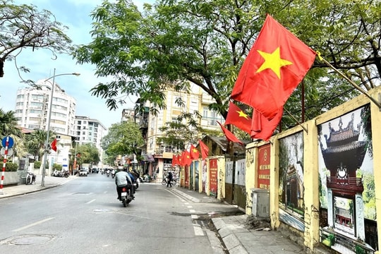 Dự báo thời tiết Hà Nội ngày 13/9/2025: Ngày nắng, chiều tối và đêm mưa dông