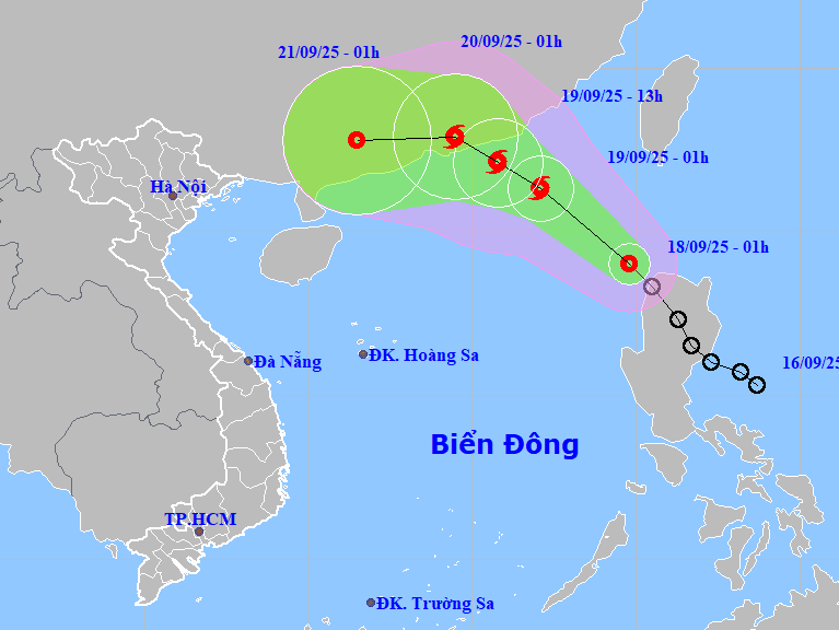 Áp thấp nhiệt đới vào biển Đông giật cấp 9, khả năng mạnh lên thành bão số 8