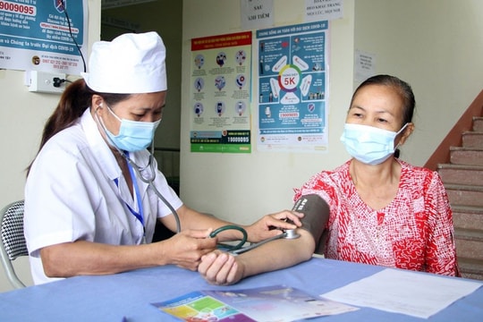 Hà Nội đặt mục tiêu 100% người cao tuổi được khám sức khỏe định kỳ giai đoạn 2026-2030