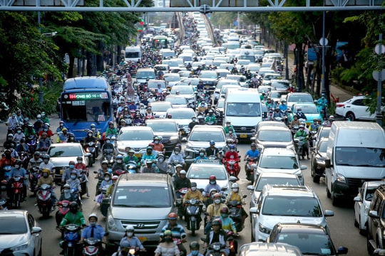 TP.HCM xây dựng lộ trình hạn chế phương tiện phát thải cao từ năm 2025