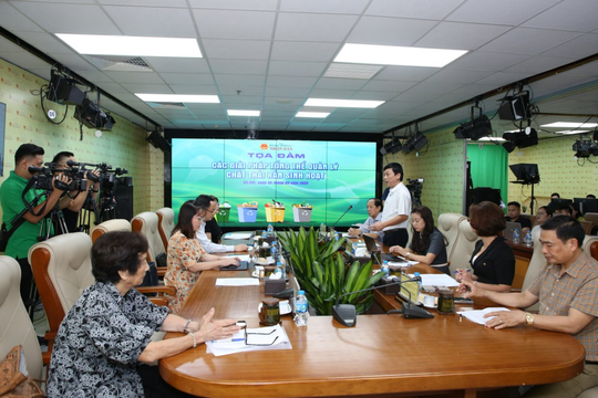 Nâng cao hiệu quả quản lý chất thải rắn sinh hoạt vì môi trường sống bền vững