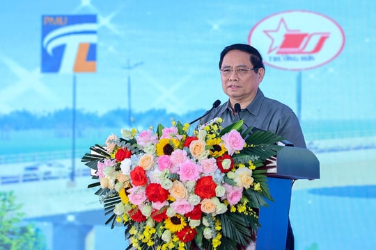 Khánh thành cầu Phong Châu mới: “Xứng đáng với mong mỏi và những giọt nước mắt của người dân”