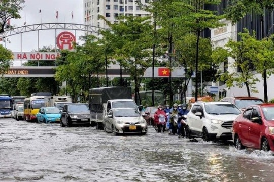 Cảnh báo hơn 30 điểm ngập úng tại Hà Nội trong sáng 30/9