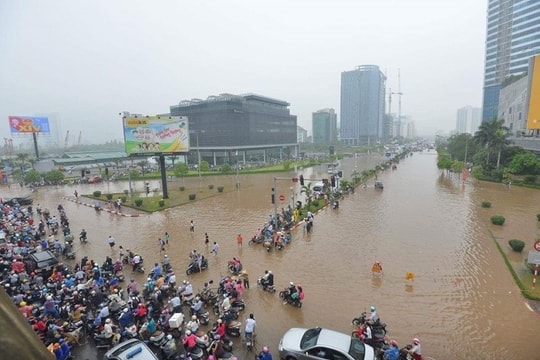 Mưa lớn tại Hà Nội vừa qua chưa vượt mức lịch sử năm 2008