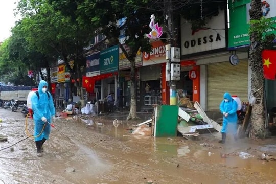 Bộ Y tế ra công điện khẩn chủ động ứng phó với cơn bão số 11 (Matmo)