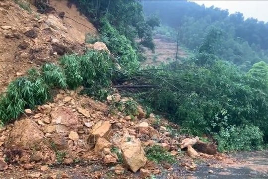 Tuyên Quang, Phú Thọ khẩn trương ứng phó nguy cơ lũ quét, sạt lở và ngập úng diện rộng