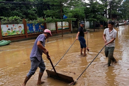 Ngăn chặn tình trạng xả thải trái phép sau mưa bão