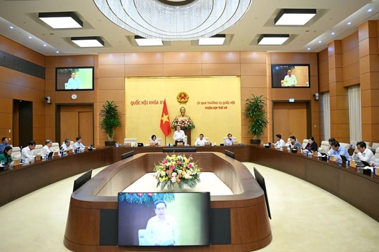 Chiều nay, UBTVQH khai mạc Phiên họp thứ 50, cho ý kiến về các nội dung trình tại Kỳ họp thứ 10