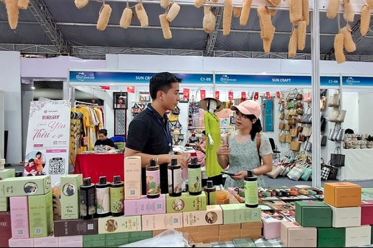Hà Nội: Nâng tầm thủ công mỹ nghệ Việt trên bản đồ thế giới