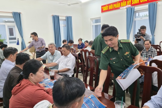 Mô hình “Cà phê sáng cùng ngư dân” tuyên truyền phòng, chống khai thác IUU cho ngư dân xã Long Hải