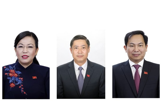 Quốc hội kiện toàn nhân sự Tổng Thư ký Quốc hội và hai Chủ nhiệm Ủy ban Quốc hội kiện toàn nhân sự Tổng Thư ký Quốc hội và hai Chủ nhiệm Ủy ban
