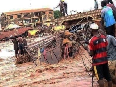 Mưa lũ nghiêm trọng tại Niger, hơn 120 người thiệt mạng Mưa lũ nghiêm trọng tại Niger, hơn 120 người thiệt mạng