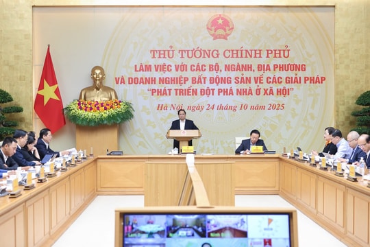 Hệ thống dữ liệu liên thông sẽ tạo minh bạch, công bằng cho người dân đăng ký mua nhà ở xã hội online Hệ thống dữ liệu liên thông sẽ tạo minh bạch, công bằng cho người dân đăng ký mua nhà ở xã hội online