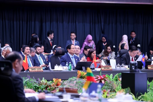 Thủ tướng Phạm Minh Chính bắt đầu các hoạt động tại Hội nghị Cấp cao ASEAN 47 Thủ tướng Phạm Minh Chính bắt đầu các hoạt động tại Hội nghị Cấp cao ASEAN 47