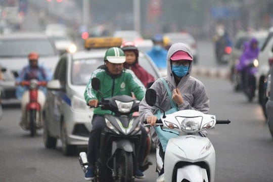 Không khí lạnh tràn về, miền Bắc trở lạnh - miền Trung đối mặt mưa lũ phức tạp Không khí lạnh tràn về, miền Bắc trở lạnh - miền Trung đối mặt mưa lũ phức tạp