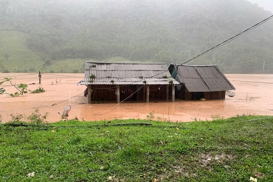 Nguy cơ xảy ra đợt lũ mới trên các sông từ Hà Tĩnh đến Quảng Trị