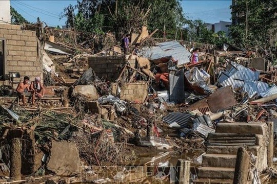 Giới khoa học lý giải vì sao Trái Đất ấm lên làm bão ngày càng dữ dội