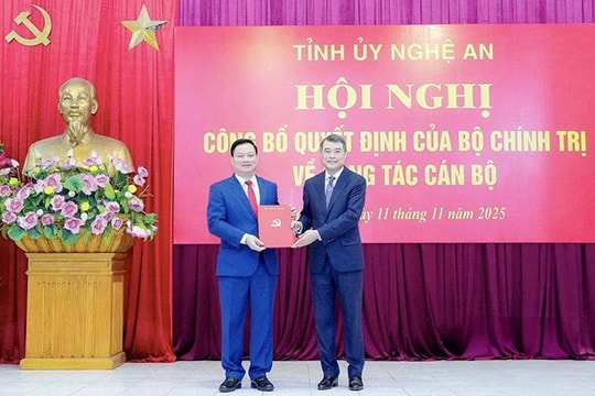 Ông Nguyễn Khắc Thận giữ chức Bí thư Tỉnh ủy Nghệ An