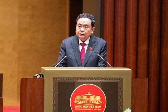 Chủ tịch Quốc hội Trần Thanh Mẫn ký ban hành Nghị quyết của Quốc hội về nhân sự