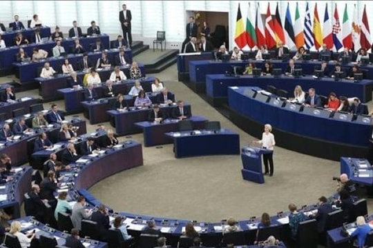 Nghị viện châu Âu thông qua mục tiêu cắt giảm 90% khí thải vào năm 2040