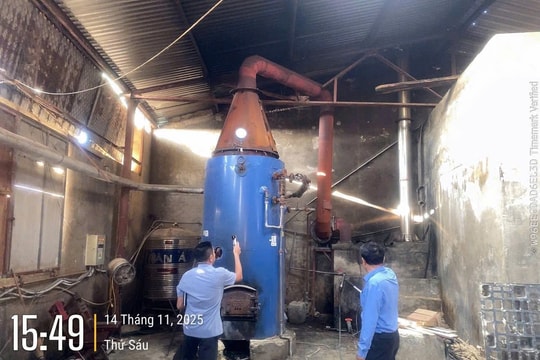 Nghệ An: Phường Vinh Phú kịp thời xử lý phản ánh của người dân về ô nhiễm môi trường