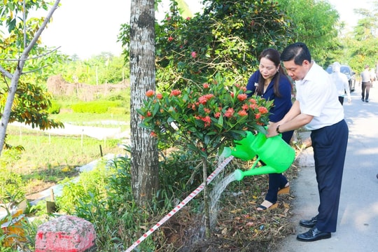 Lan tỏa chuyển đổi xanh, phát triển Thủ đô bền vững
