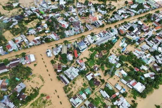 Thủ tướng yêu cầu thực hiện mọi biện pháp cấp bách, không để dân đói rét trong lũ