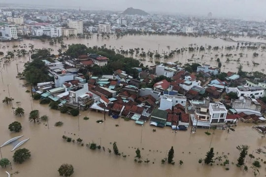 Đắk Lắk tuyên bố tình trạng khẩn cấp do mưa lũ gây thiệt hại nghiêm trọng