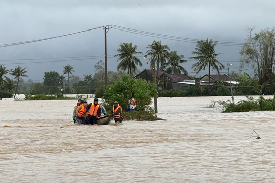 Bộ Công an cảnh báo về tin giả liên quan đến mưa lũ miền Trung