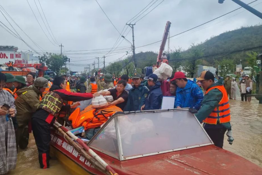 Hà Nội hỗ trợ 30 tỷ đồng cho 3 tỉnh Đắk Lắk, Lâm Đồng, Khánh Hòa khắc phục hậu quả lũ lụt
