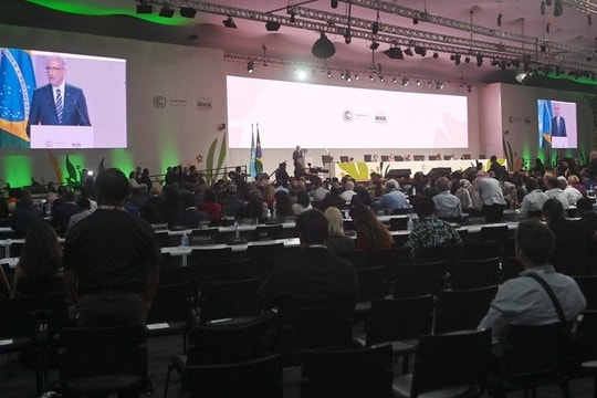 Cuộc chiến chống biến đổi khí hậu: Những kỳ vọng dang dở tại COP30