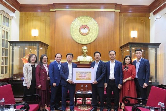 Hơn 2.088 tỷ đồng ủng hộ khắc phục hậu quả mưa lũ