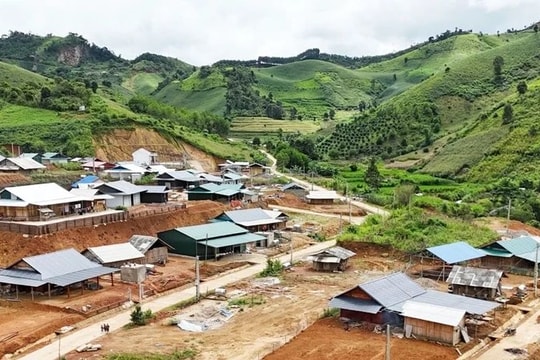 Đắk Lắk yêu cầu hoàn tất tái định cư cho hộ mất nhà do bão lũ trước 31/1/2026