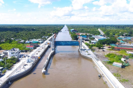 Chủ động nguồn nước, thích ứng bền vững