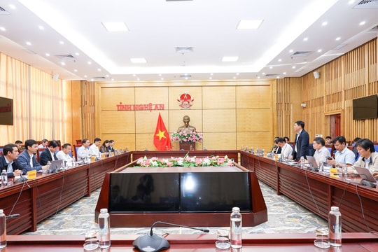 Nghệ An làm việc với Bộ Nông nghiệp và Môi trường về giải pháp chống khai thác IUU