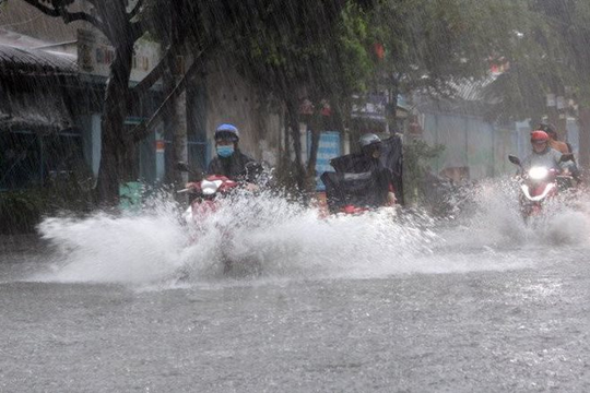 Mưa rất to ở miền Trung và Tây Nguyên, nhiều nơi vượt 200mm