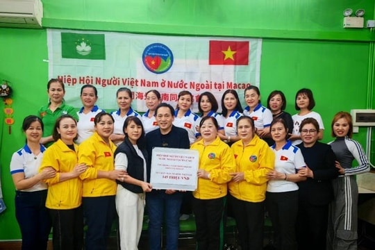 Tấm lòng người Việt xa xứ gửi về miền Trung và Tây Nguyên