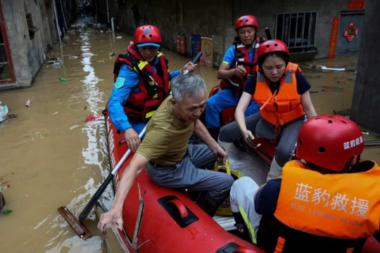 Trung Quốc gieo mưa để phòng chống và giảm nhẹ thiên tai