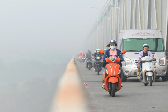 Chiều nay (9/12), không khí Hà Nội ô nhiễm thuộc Top 10 thế giới