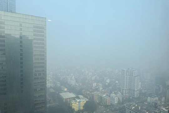 Hà Nội và TP.HCM đồng loạt triển khai giải pháp khẩn cấp giảm ô nhiễm không khí