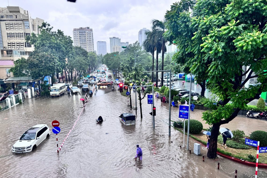 Hà Nội chi hơn 5.500 tỷ đồng làm công trình chống úng ngập