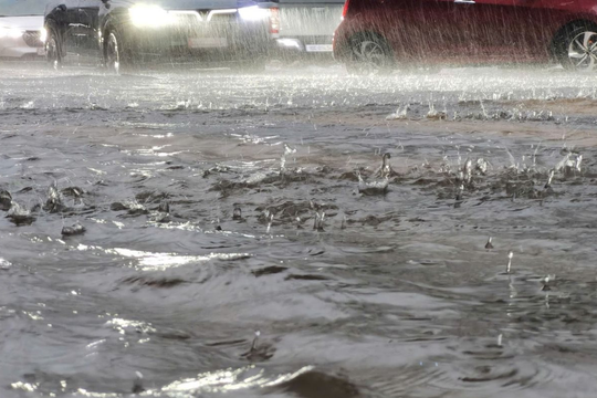 Maroc ban bố cảnh báo thời tiết cực đoan sau vụ lũ quét nghiêm trọng