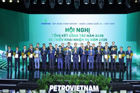 Thủ tướng Phạm Minh Chính: Petrovietnam tiên phong đổi mới, tạo động lực phát triển bền vững