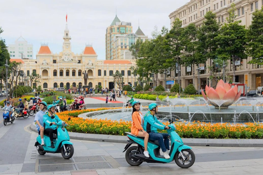 VinFast hợp tác CEP hỗ trợ tài xế xe ôm tại TP.HCM mua xe máy điện trả góp lãi suất 0%