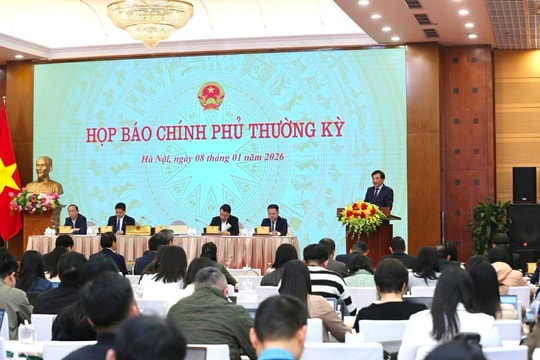 Họp báo Chính phủ thường kỳ tháng 12: Vượt toàn bộ 15/15 chỉ tiêu chủ yếu năm 2025