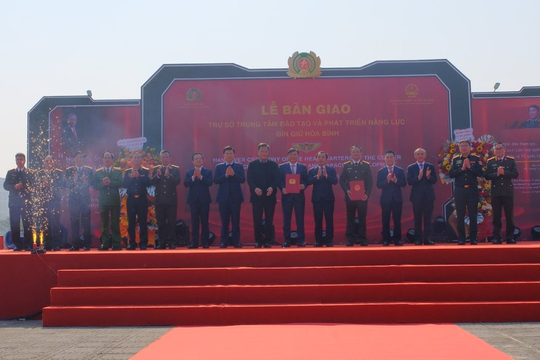 Bộ Công an tiếp nhận trụ sở Trung tâm Đào tạo và Phát triển năng lực gìn giữ hòa bình